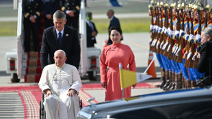 Papa inicia visita à Mongólia e envia mensagem 'unidade e paz' à China