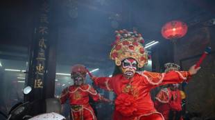 Half kung-fu, half opera: China's captivating 'heroes' dance