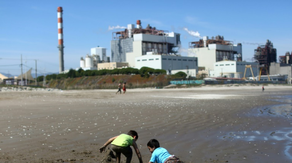 Dozens treated in Chile for suspected pollutant exposure