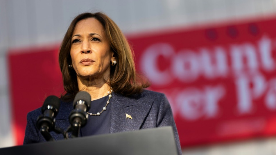 Harris marca distancias con Biden, Trump contesta a latinos