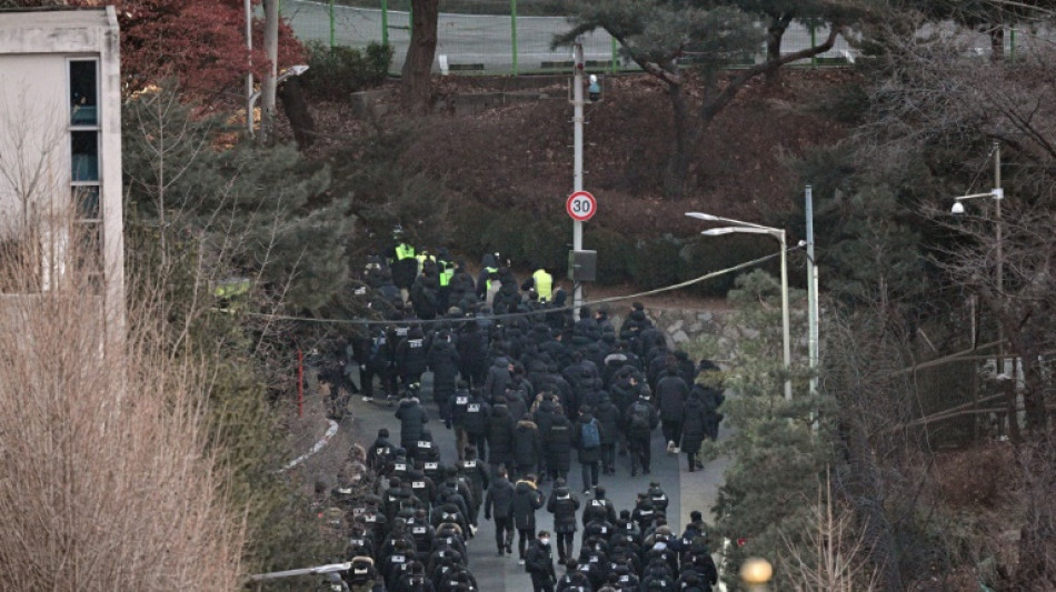 Corée du Sud: le président suspendu arrêté au terme d'un nouvel assaut des enquêteurs