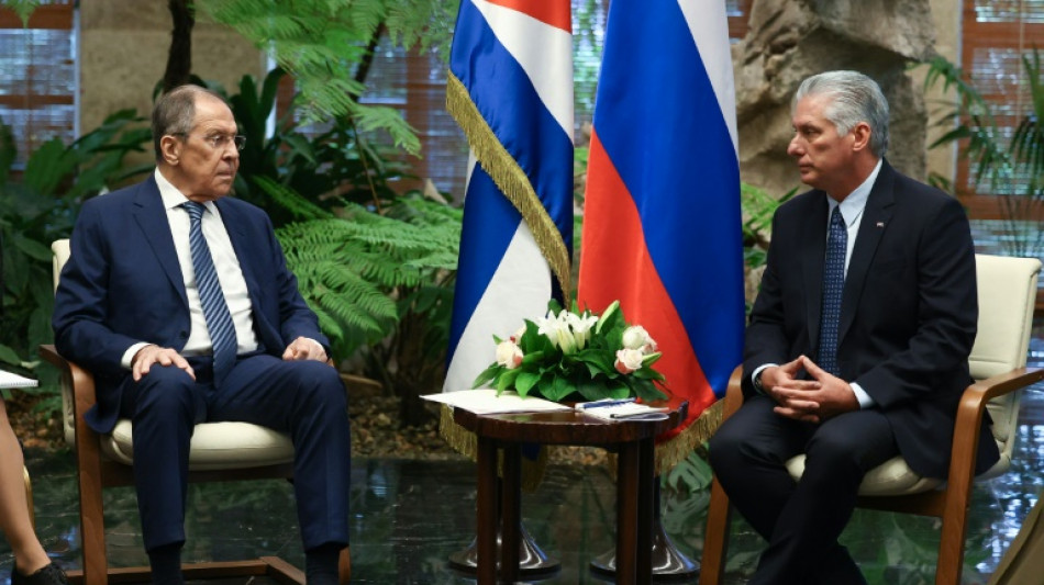 Cuba e Rússia se aproximam em tempos difíceis