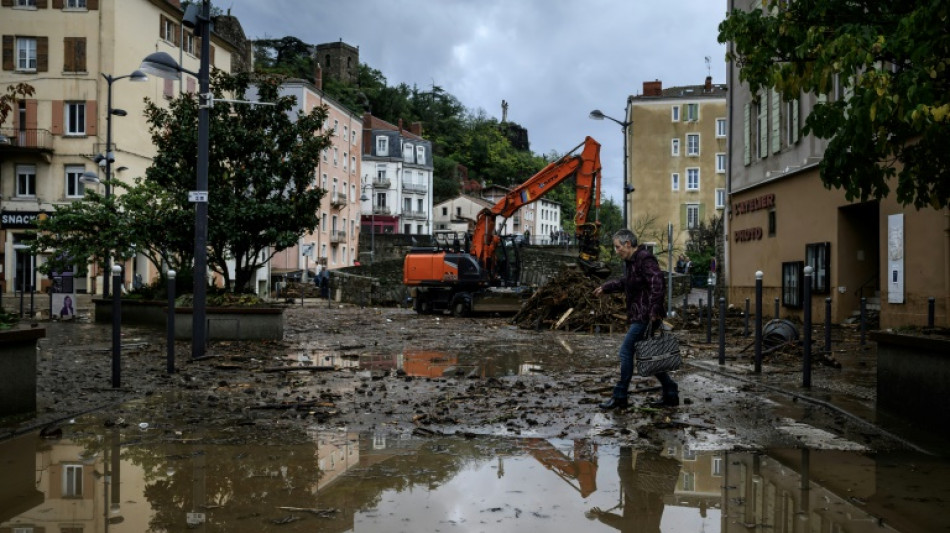 "Außergewöhnliche" Regenfälle in Frankreich - 900 Evakuierte