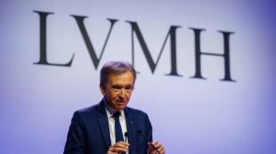 Surtaxe: accusé de "chantage", Bernard Arnault met les points sur les i