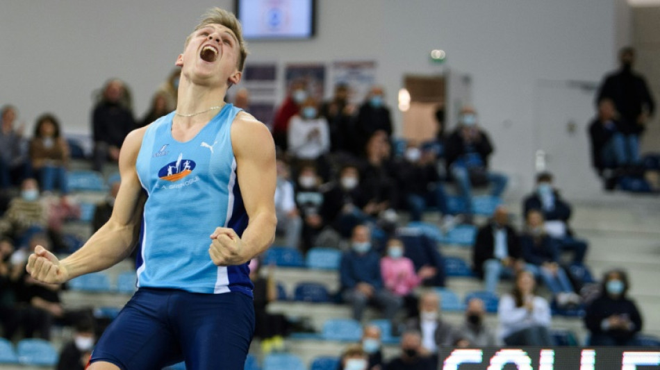 Athlétisme: la sensation Thibaut Collet, Renaud Lavillenie en sursis