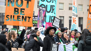 Miles marchan en Washington en contra de Donald Trump