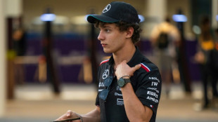 Italiano de 18 anos da Mercedes tira carteira de motorista antes de estrear na F1