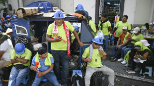 El Congreso de Perú destituye a un ministro en medio de las protestas de mineros artesanales