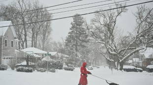 Gélidas temperaturas tras gran tormenta invernal en EEUU