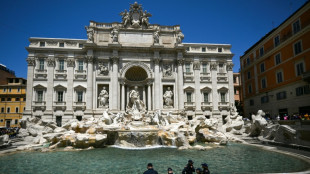 Restauração da Fontana de Trevi prosseguirá até o fim do ano