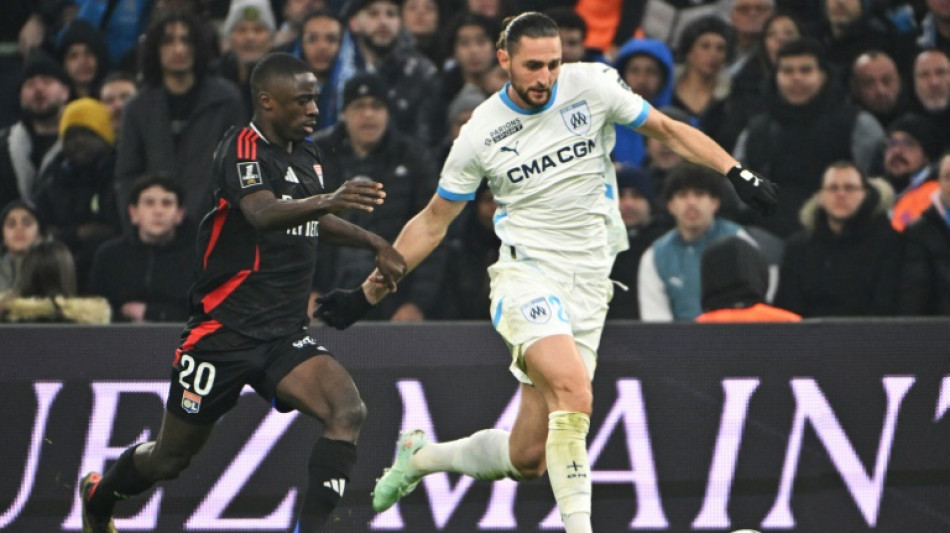 Ligue 1: L'OM renverse encore Lyon