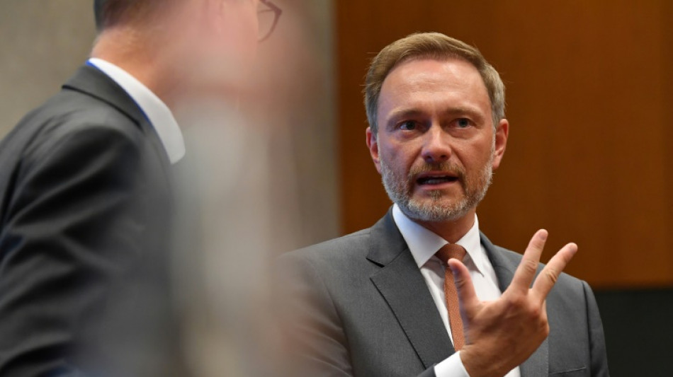 Söder empfiehlt Lindner den Wiedereintritt in die Kirche