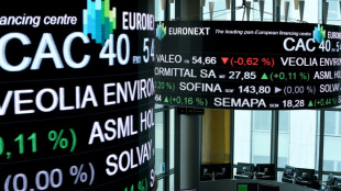 La Bourse de Paris clôture au-dessus des 8.000 points pour la première fois depuis la dissolution