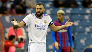 Embargan 230.000 euros a Benzema en Francia en el caso del chantaje a Valbuena