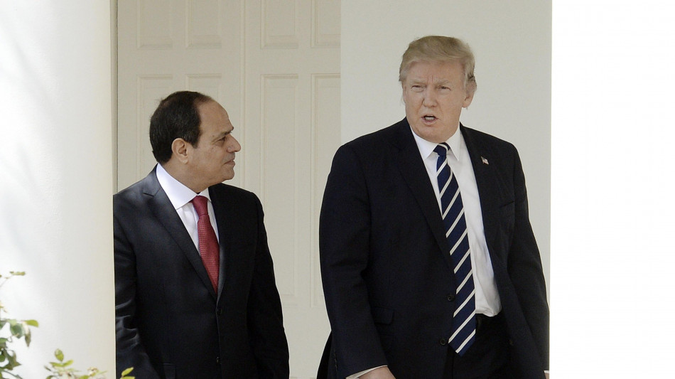 Sisi sente Trump, 'il mondo conta su di te per la pace'