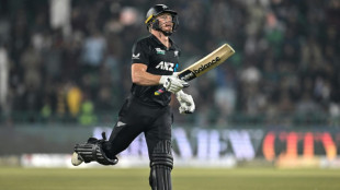 Phillips ton lifts New Zealand to 330-6 against Pakistan in tri-series