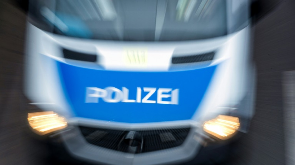 Polizeihund nach Verkehrsunfall entlaufen: Stundenlange Suchaktion in Niedersachsen