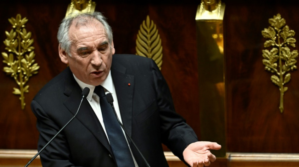 Droit du sol: Bayrou prêt à "entrer dans un débat"