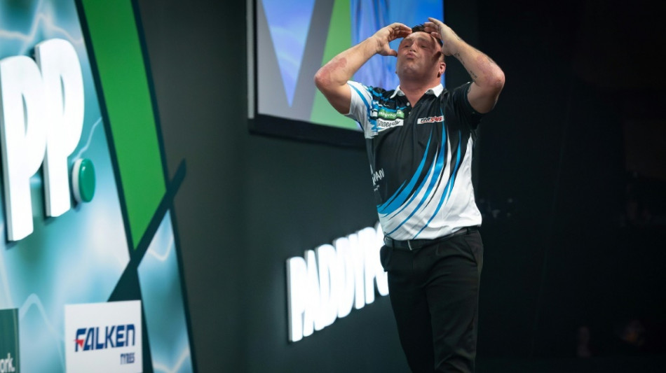 Darts-WM: Price schlägt Landsmann Clayton im Achtelfinale